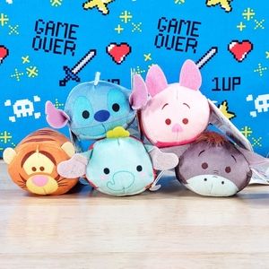 Disney Tsum Tsum Mini Plush Lot includes Stitch Tigger Eeyore Piglet & Dumbo